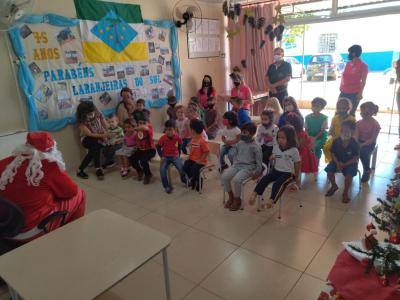 Núcleo Feminino Coprossel e CEMEI Sementinha do Saber levam alegria no Natal das Crianças da Escola